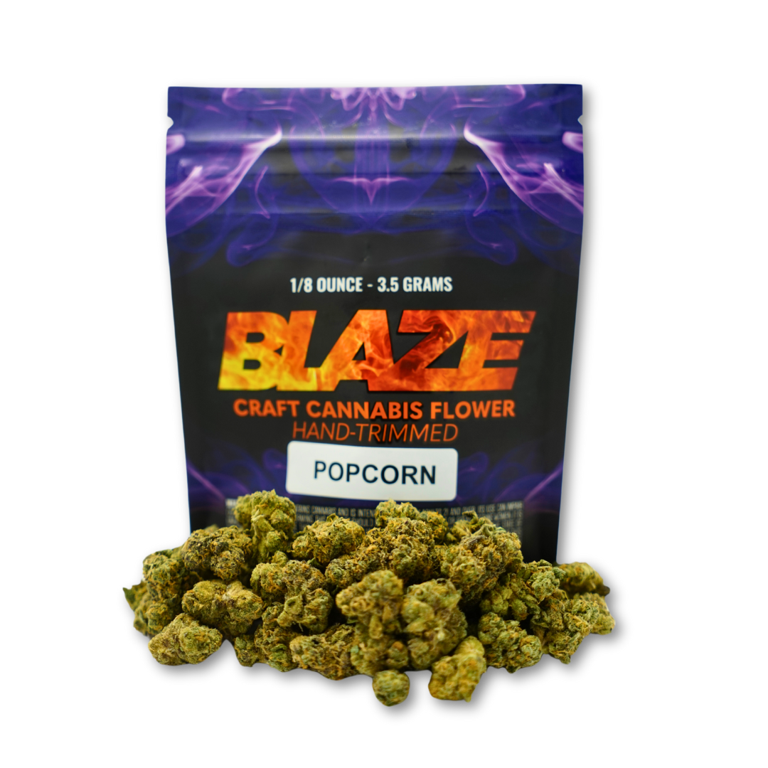 Photograph of product: Garlic Spuds | Pre-Pack Popcorn - 7g