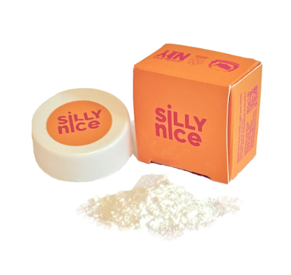 Photograph of product: Silly Nice | TH-ouia Diamond Powder | .5g