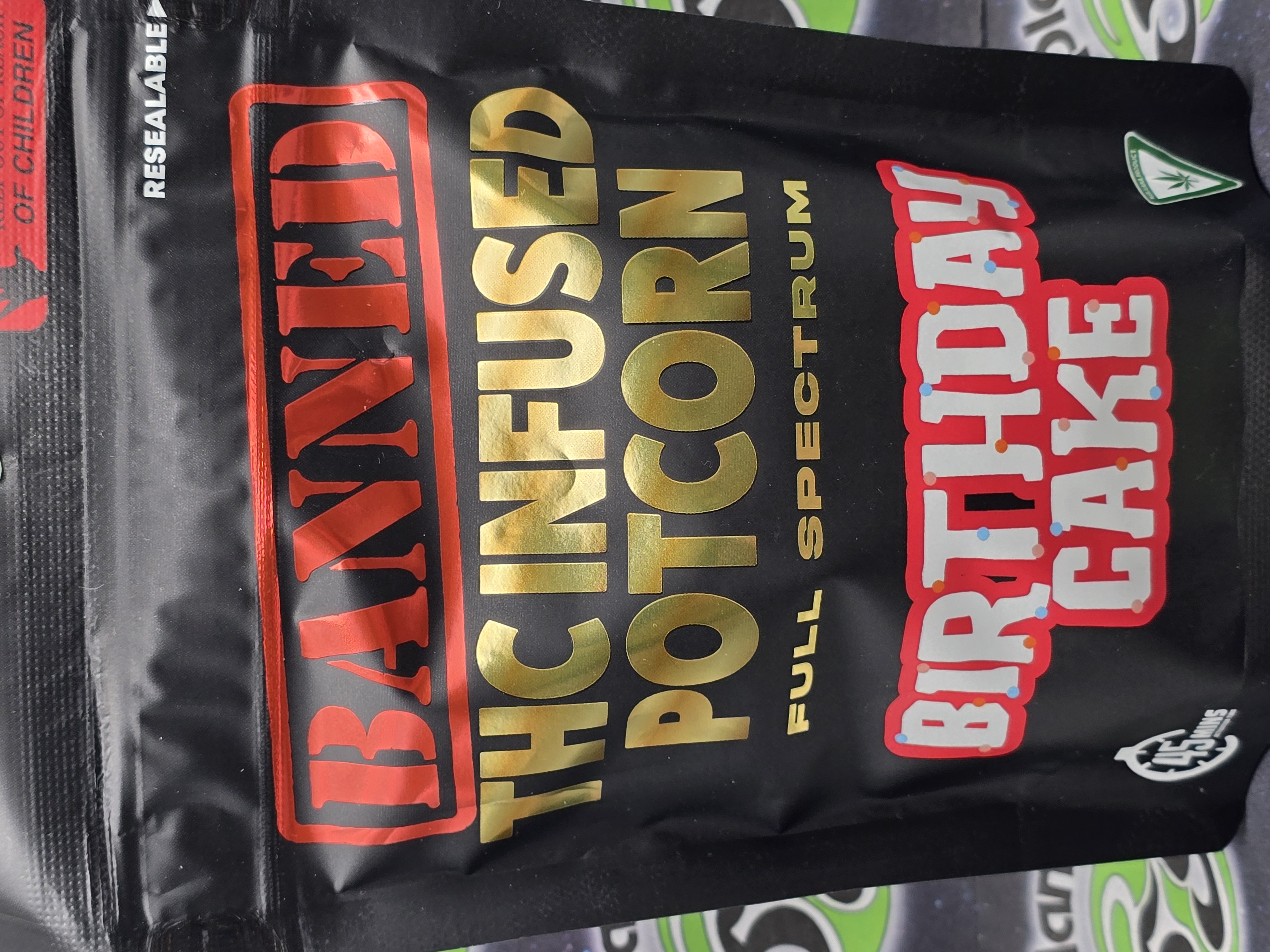 Photograph of product: Banned | Birthday Cake | 200mg Potcorn