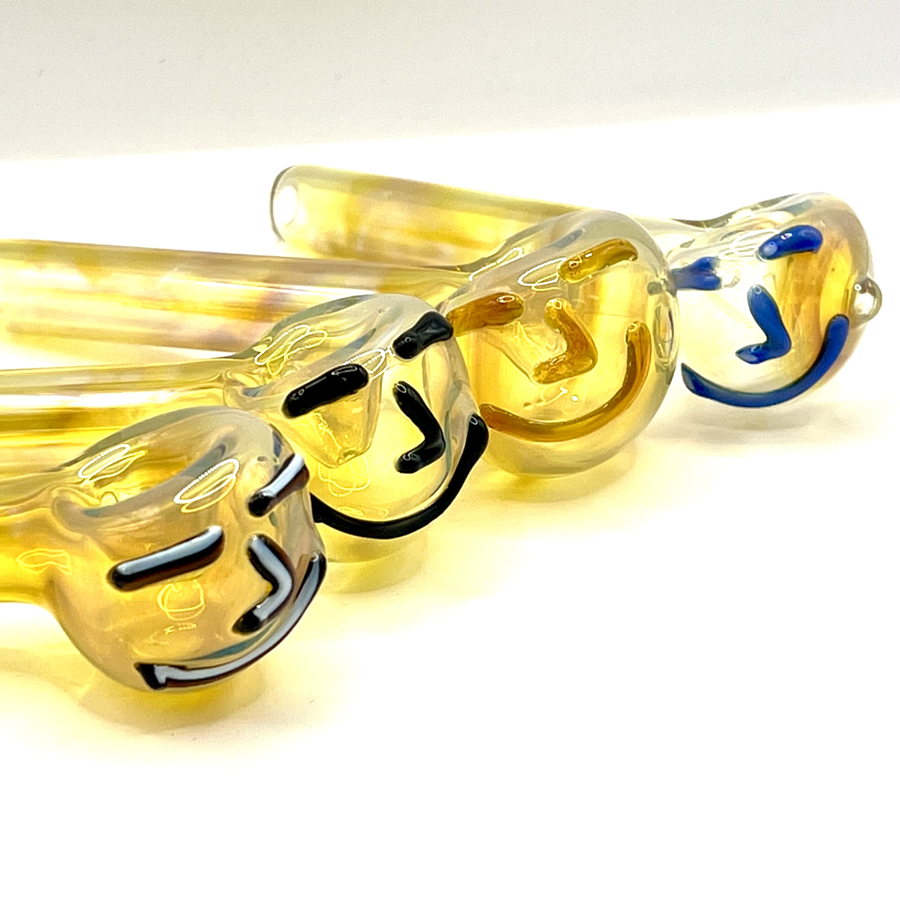 Photograph of product: GLASS | Smiley Face Pipes