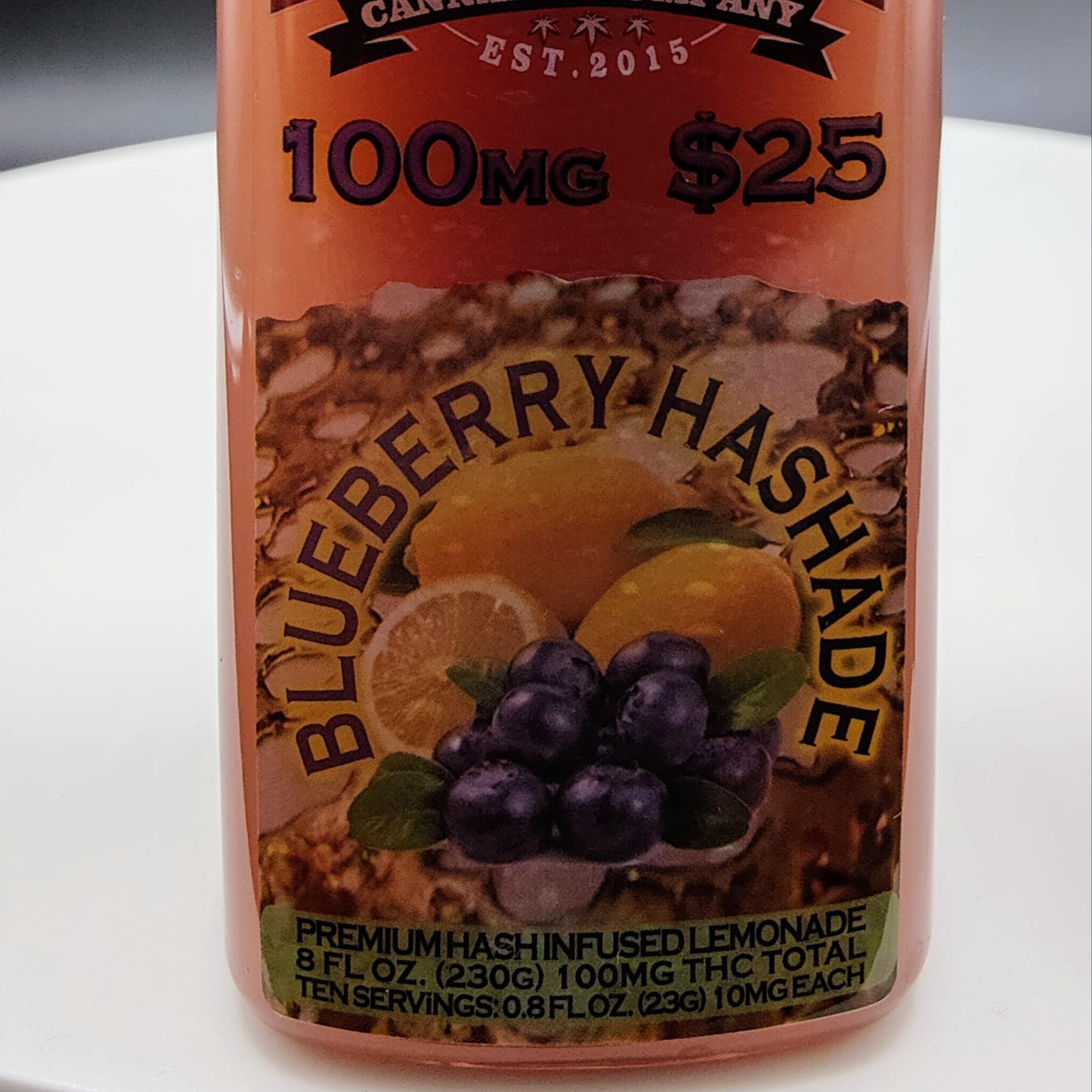 Photograph of product: au chocolatade - Blueberry - 100mg - Red Run