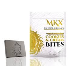 Photograph of product: MKX - White Chocolate Cookies & Cream Bite - 200mg