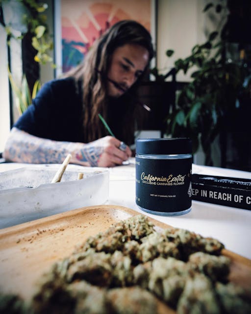 Photograph of product: 3.5G Cali Exotics Flower Valley Og - Valley Og