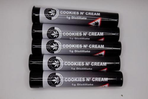 Photograph of product: The Green Well | Cookies & Cream | Distillate Cart