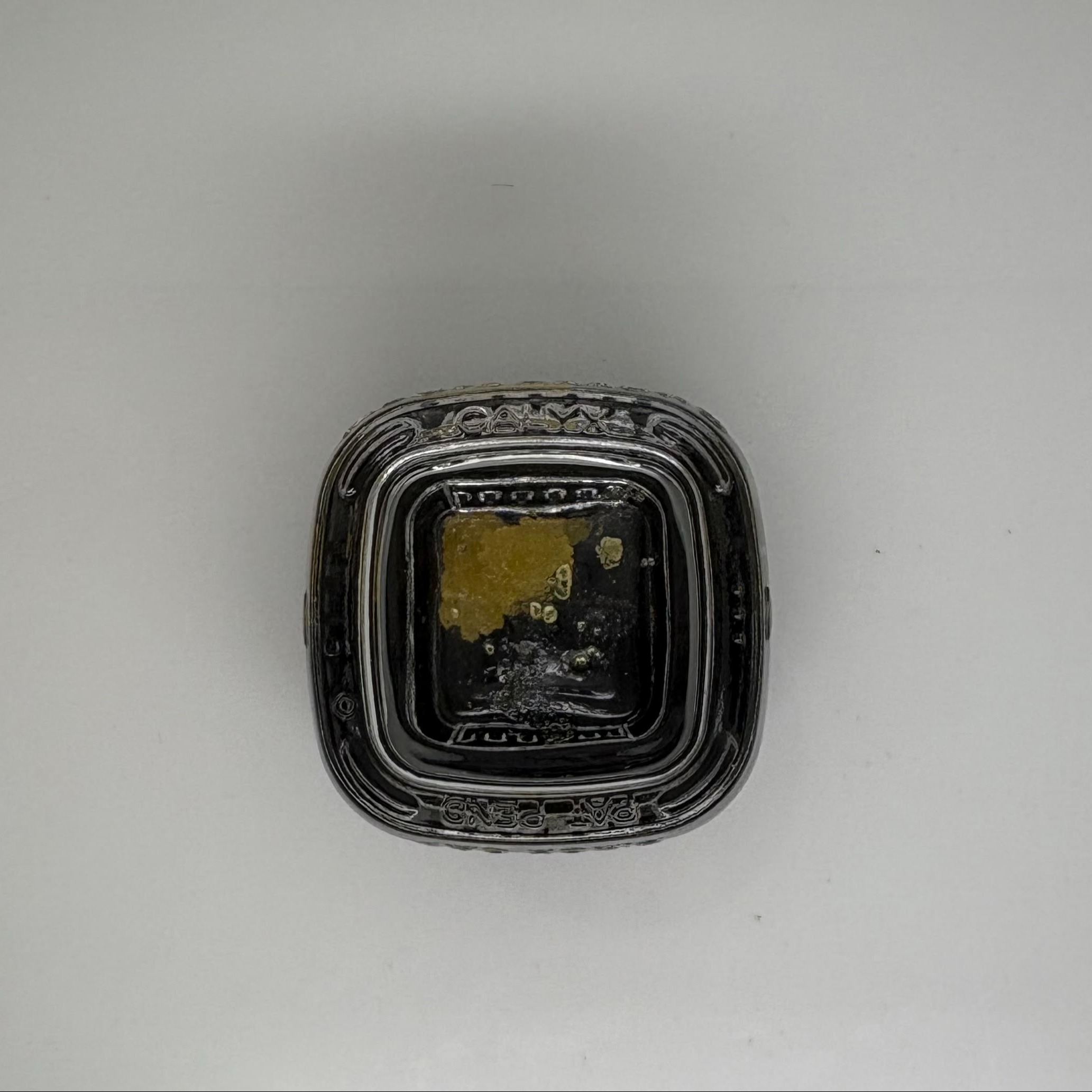 Photograph of product: Alien Chimera 1g Sugar Wax By Enlighten Extracts
