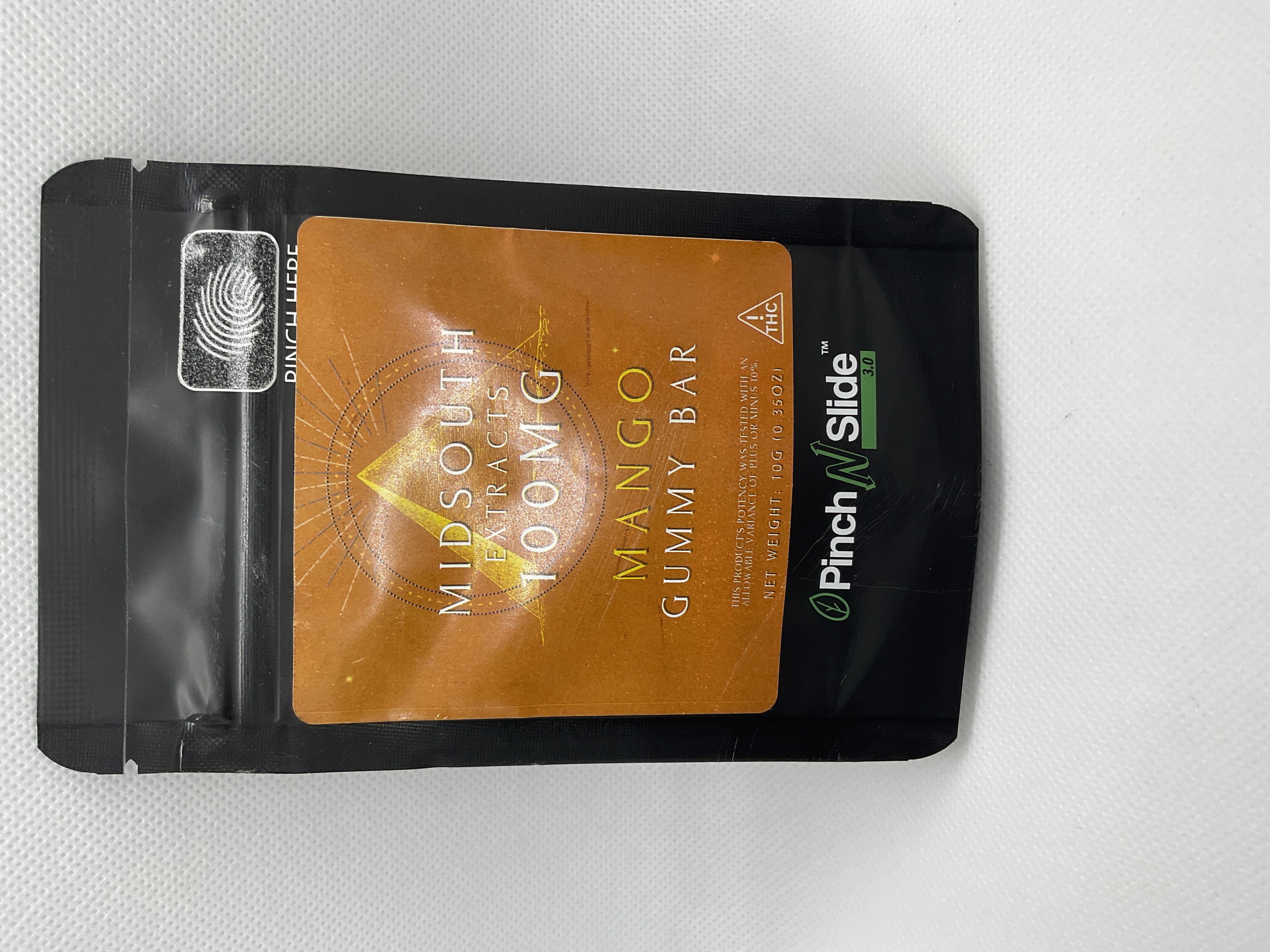 Photograph of product: Midsouth | Mango Gummy Bar | 100mg