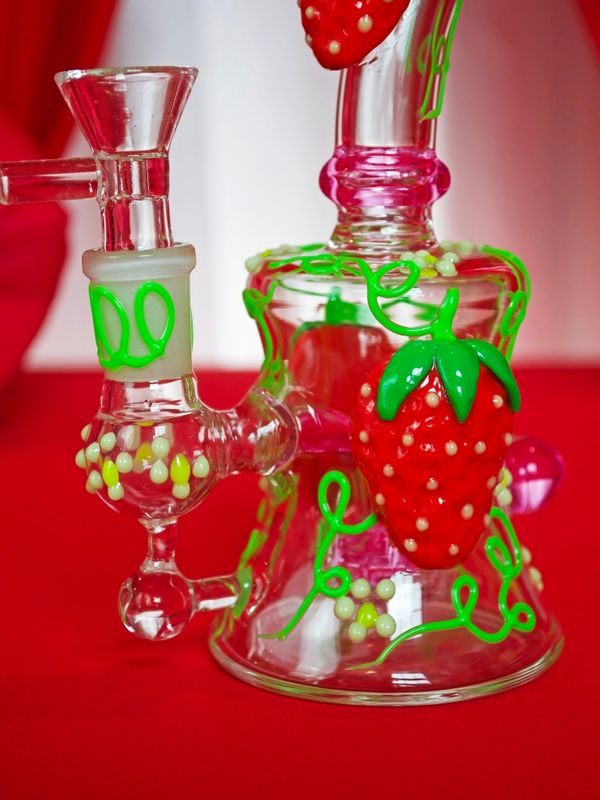 Photograph of product: Water Pipe | 7" | 3D Strawberry | Glow in the Dark | Burning Love