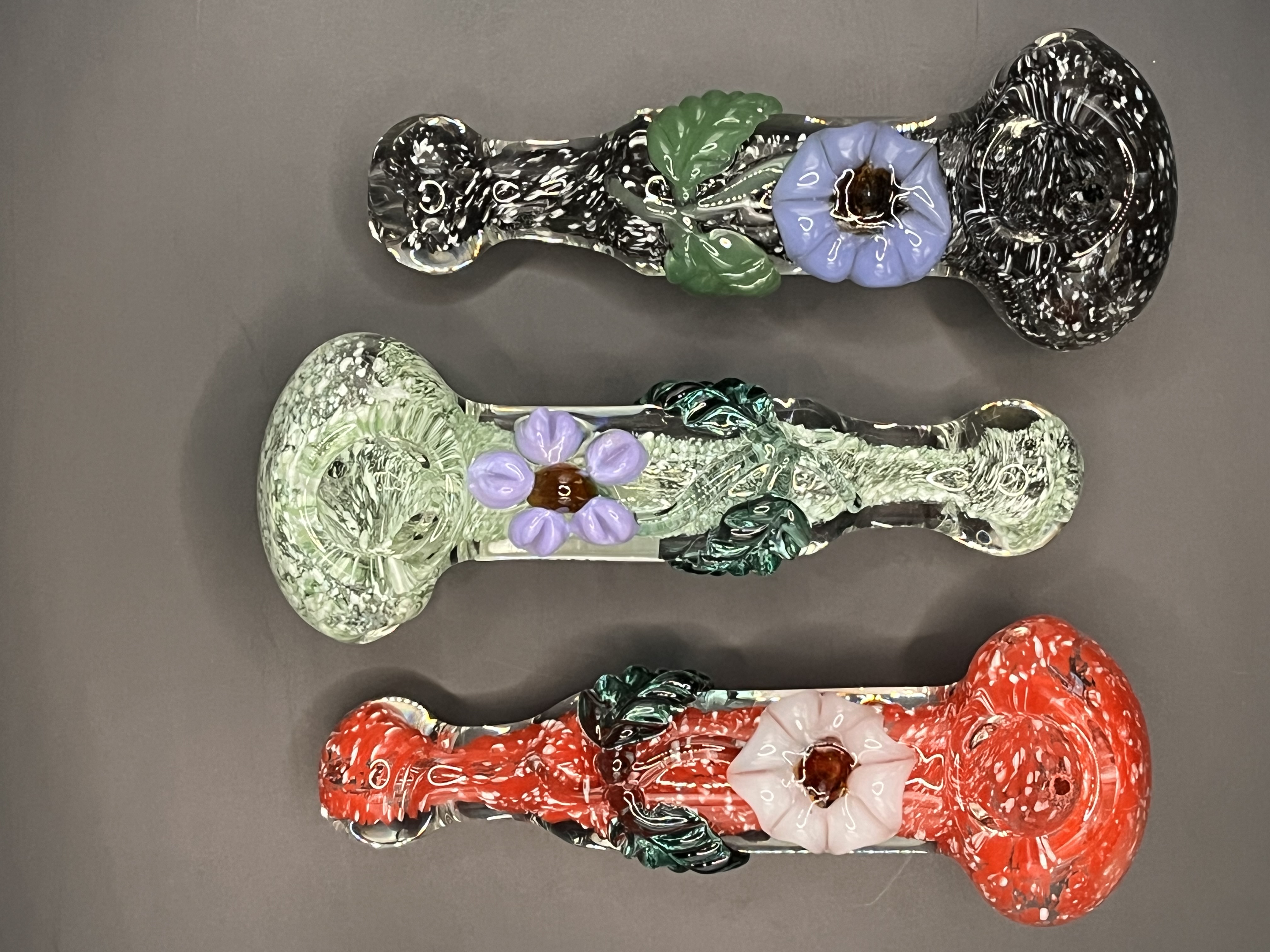 Photograph of product: 5.5" Flower Hand Pipe
