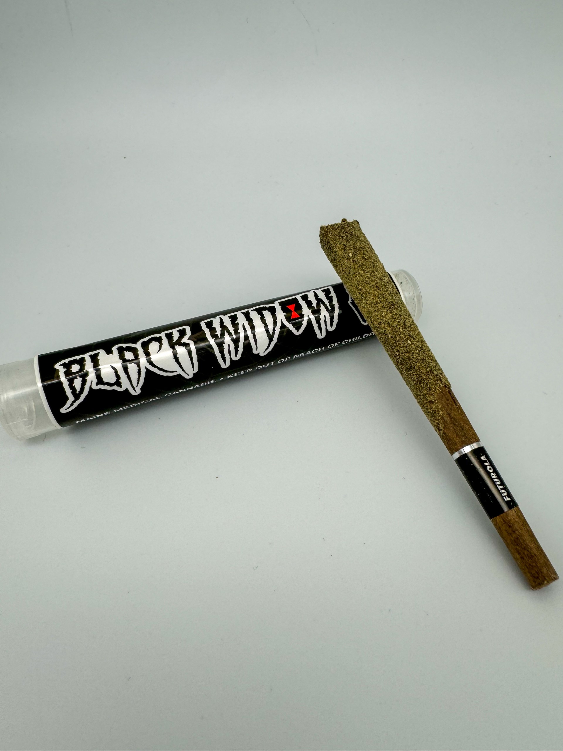 Photograph of product: Black Widow Kief-Coated Blunt