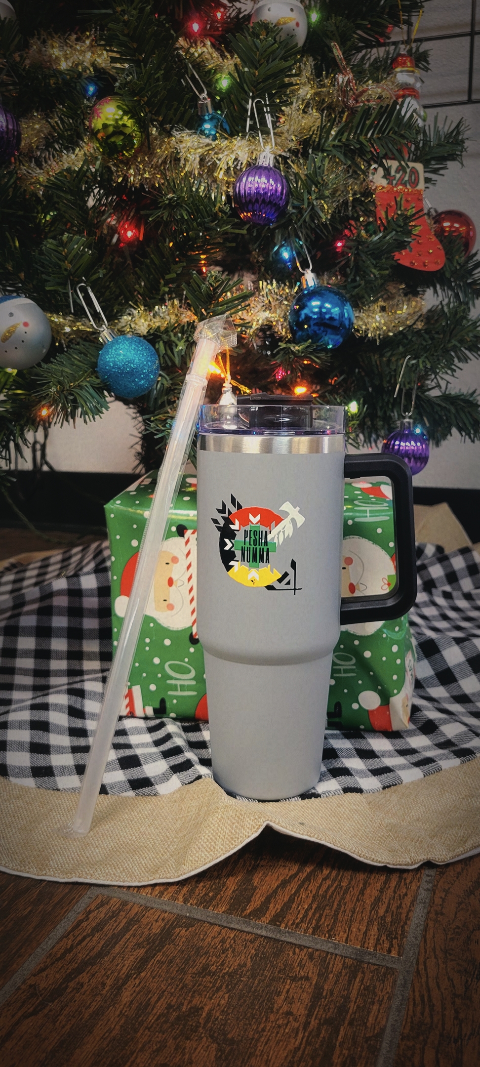 Photograph of product: 30oz Hydrate Tumbler