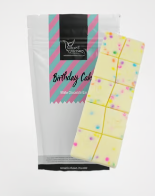 Photograph of product: Birthday Cake White Chocolate Bar | 100mg