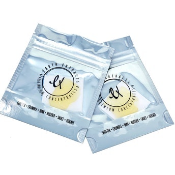 Photograph of product: Chrome Wedding Cake Shatter