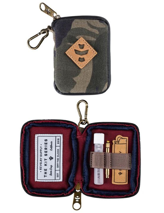 Photograph of product: Accessories - Revelry - The Chillum Kit - Camo