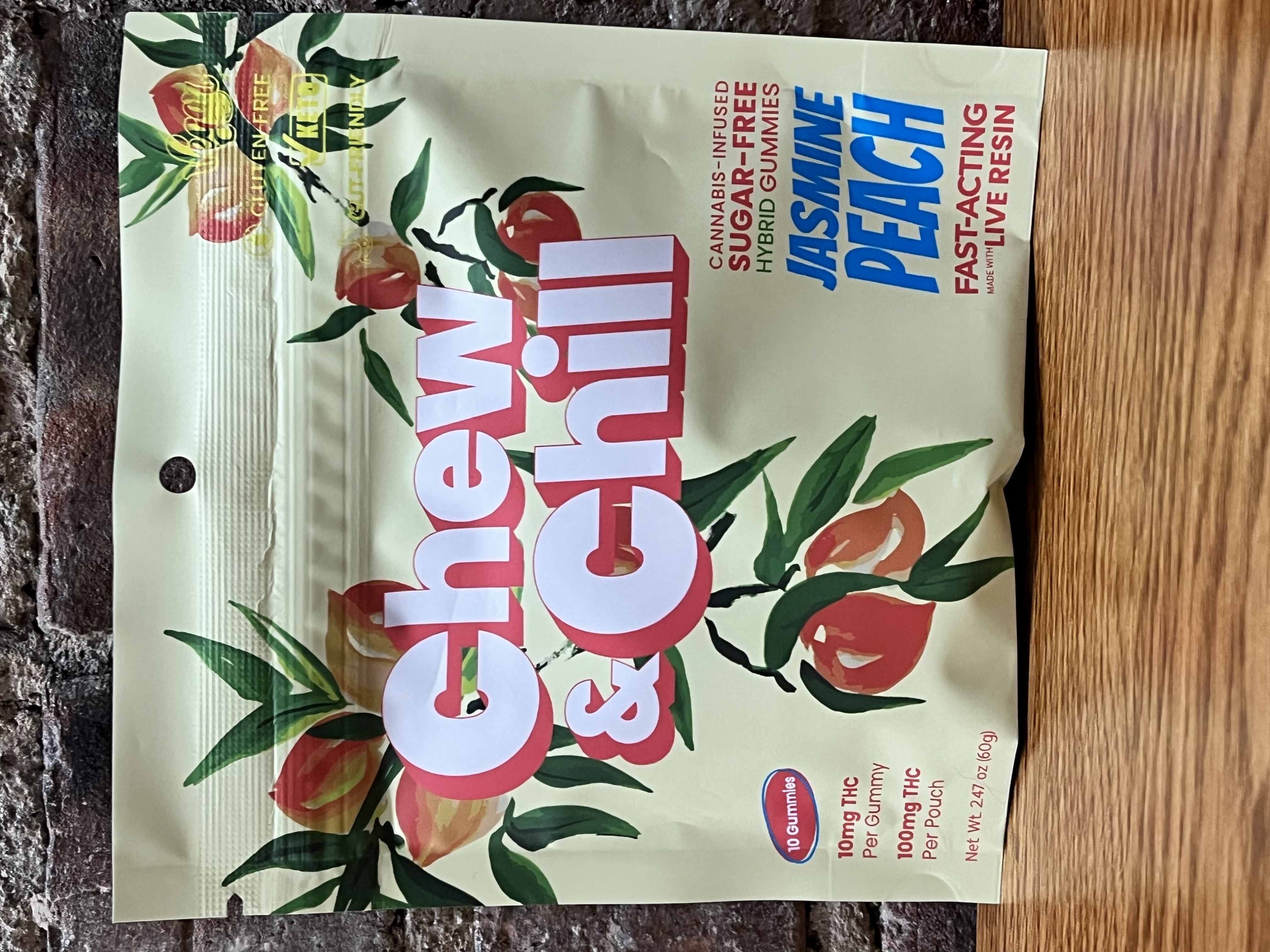 Photograph of product: CHEW & CHILL - JASMINE PEACH GUMMIES - 100MG
