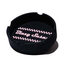 Photograph of product: Blazy Susan - Silicone Ashtray - Black