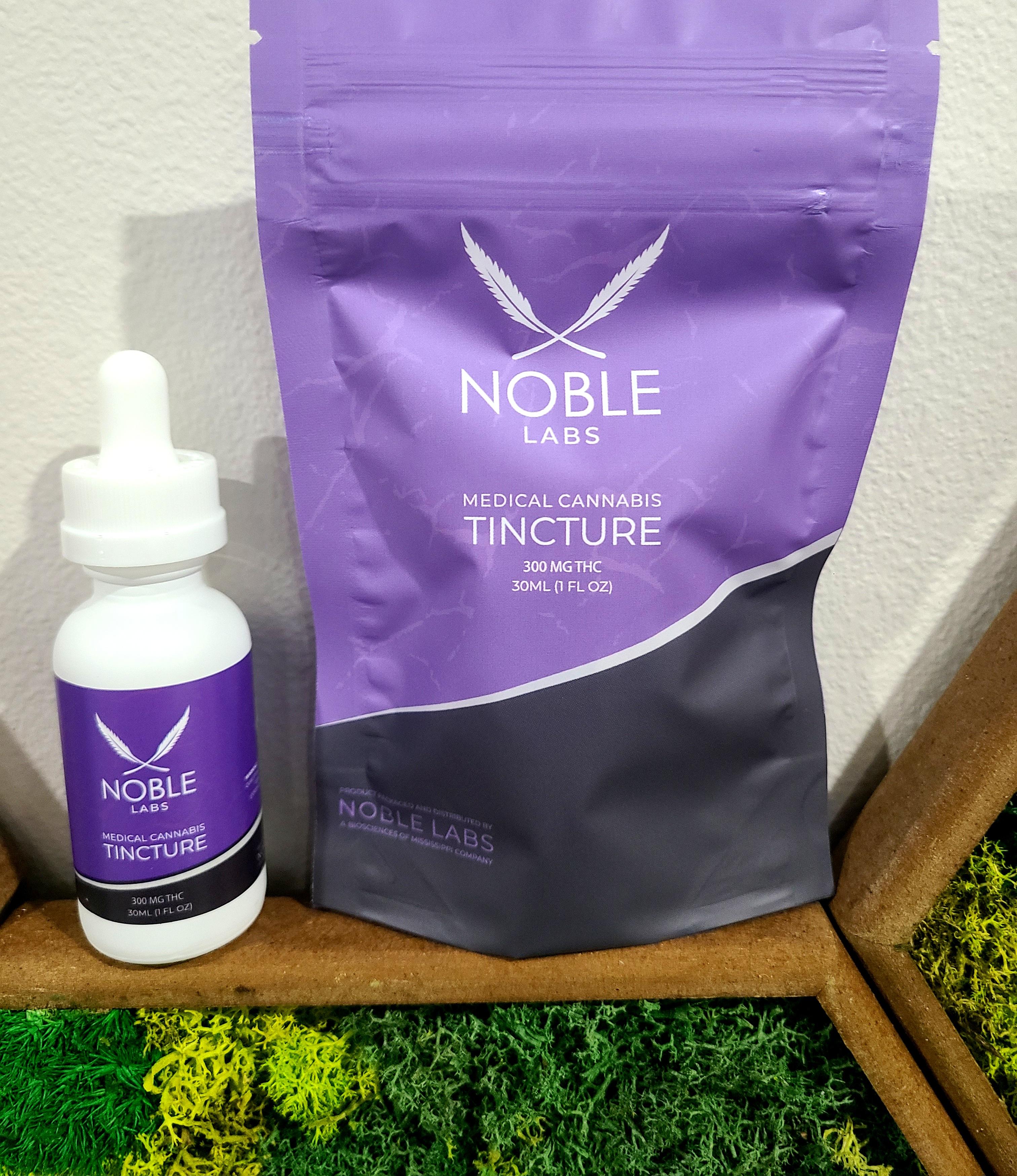 Photograph of Product: 300mg THC Tincture 30ml