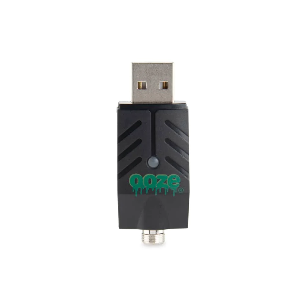 Photograph of product: USB Smart Charger | 510 Thread Replacement