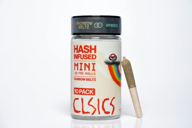 Photograph of product: CLSICS – Rainbow Beltz – au chocolat-Infused Preroll – 10-Pack – 3g - 