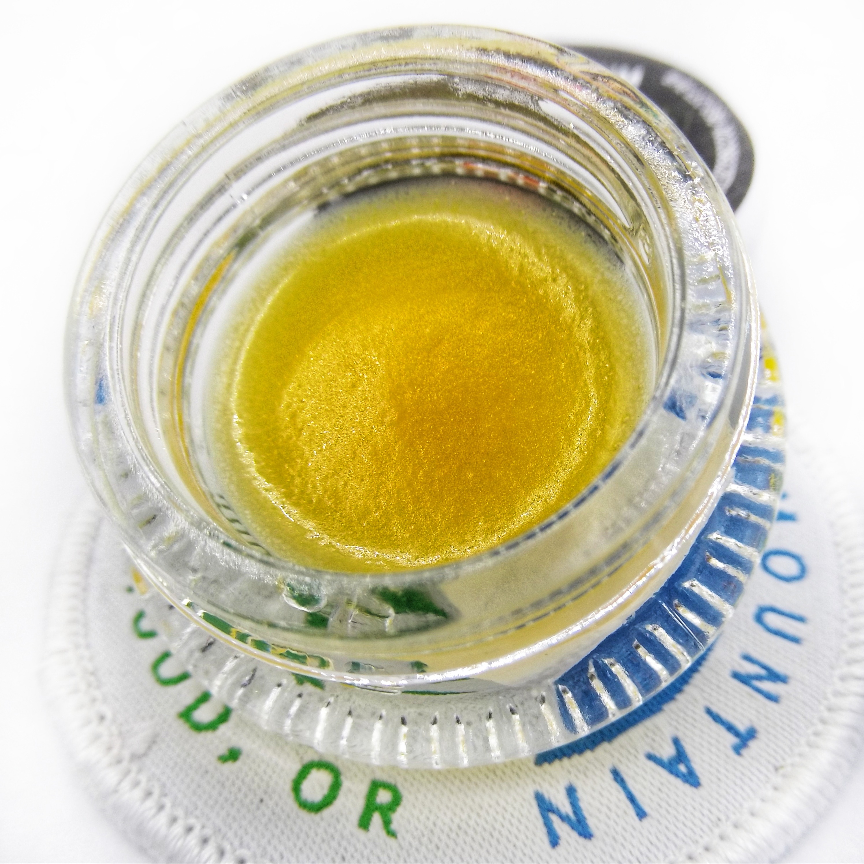 Photograph of product: Beehive 2g Petroleum Paradise Hybrid Badder