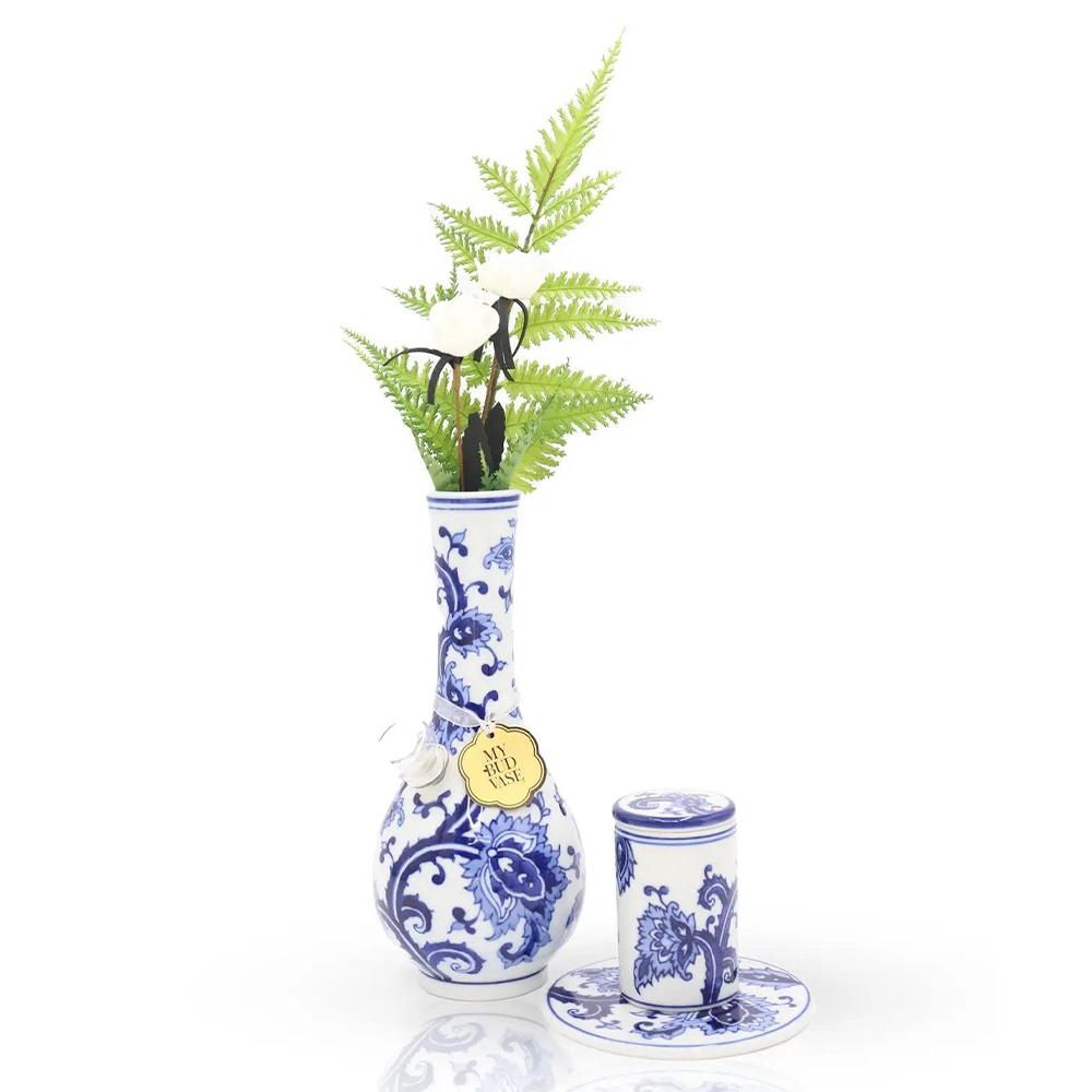 Photograph of product: MBV Bong: Joy Vase
