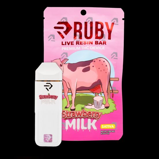 Photograph of product: Ruby - Strawberry Milk Live Resin AIO - 