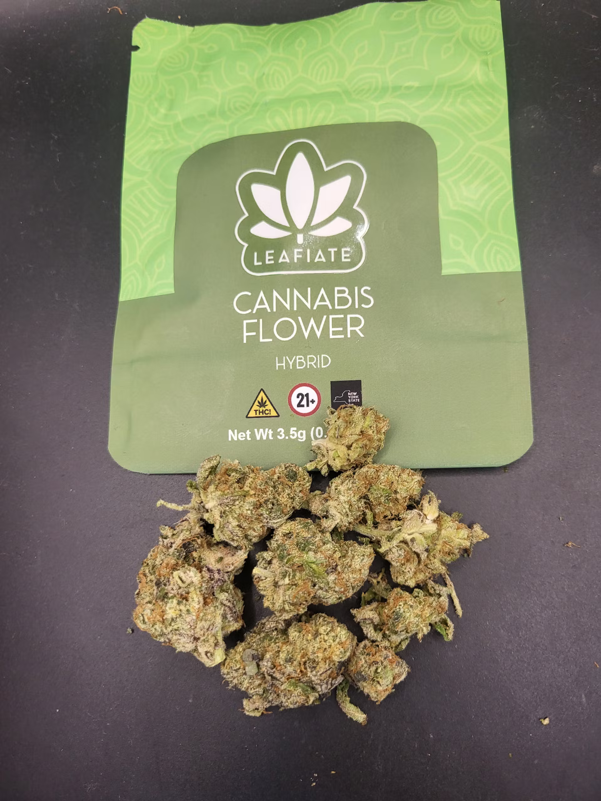 Photograph of product: Leafiate - Modified Grapes - 3.5g Flower
