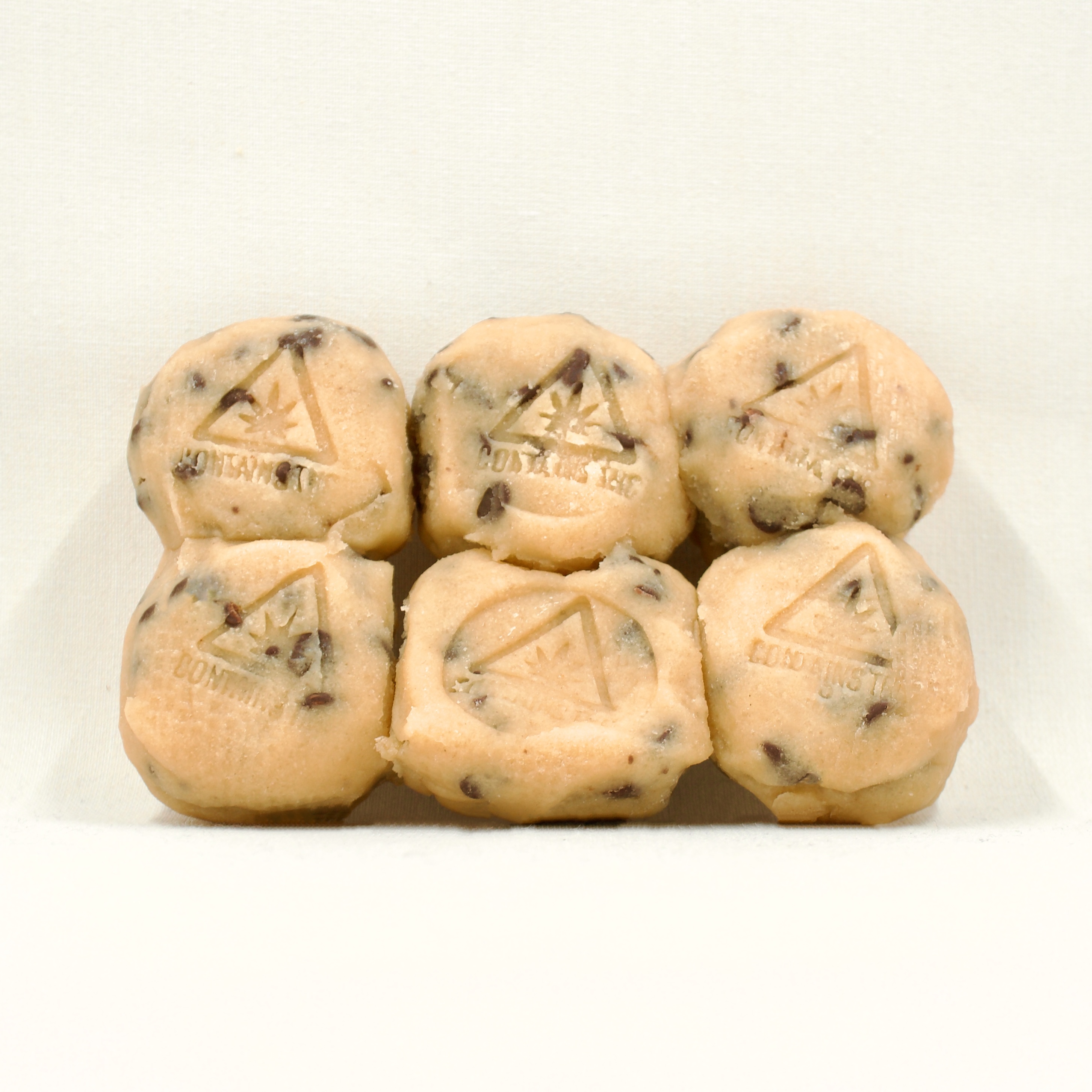 Photograph of product: Take N Bake | Chocolate Chip Cookie | 6 Pack