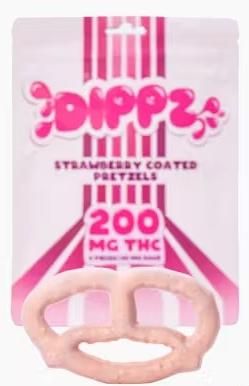 Photograph of product: Dippz - Strawberry Coated Pretzels - 200mg (4x50mg)