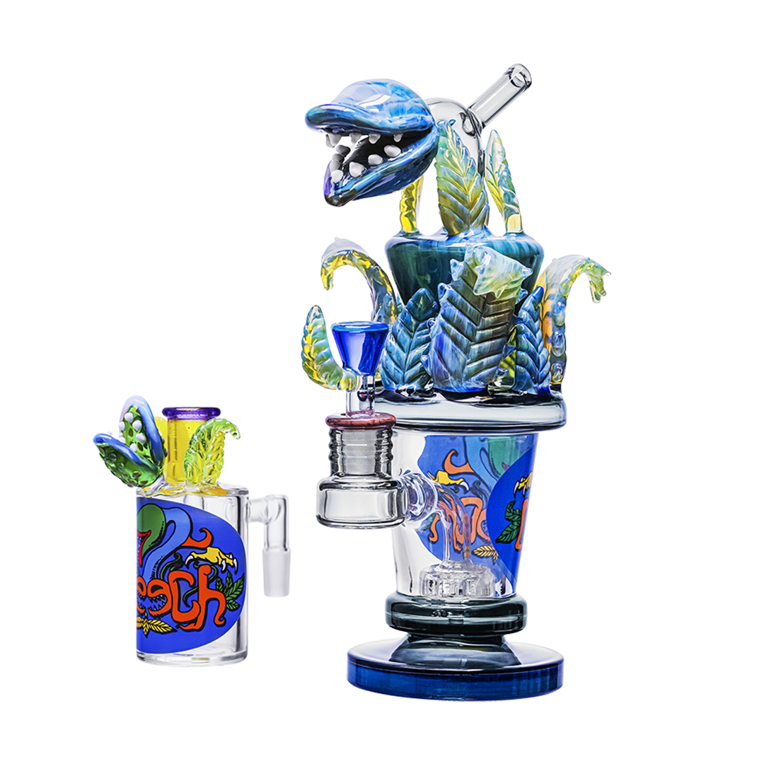 Photograph of product: Cheech | Venus Fly Trap Water Pipe | Blue | 10.5"