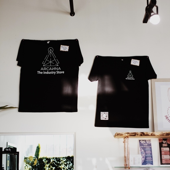 Photograph of product: Large - $10 Non-Discountable Arcanna T-Shirt B&W