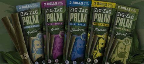 Photograph of product: Zig Zag Mini Palm - Natural