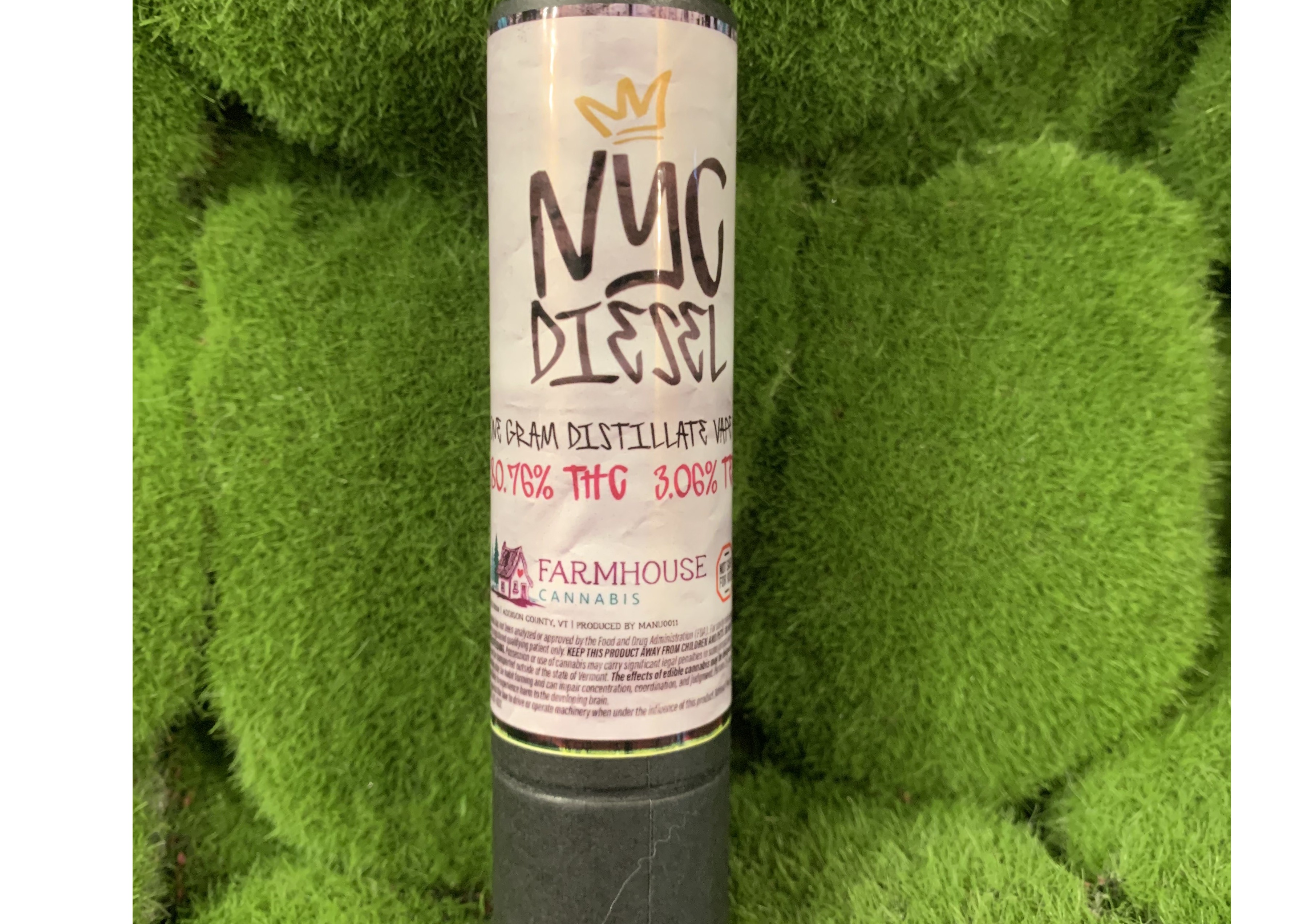 Photograph of product: Distillate Vape Cart | NYC Diesel | Farmhouse Oui'd