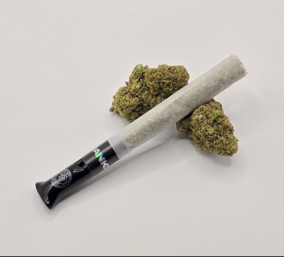 Photograph of product: Outrankd - Moroccan Peach - Infused Preroll
