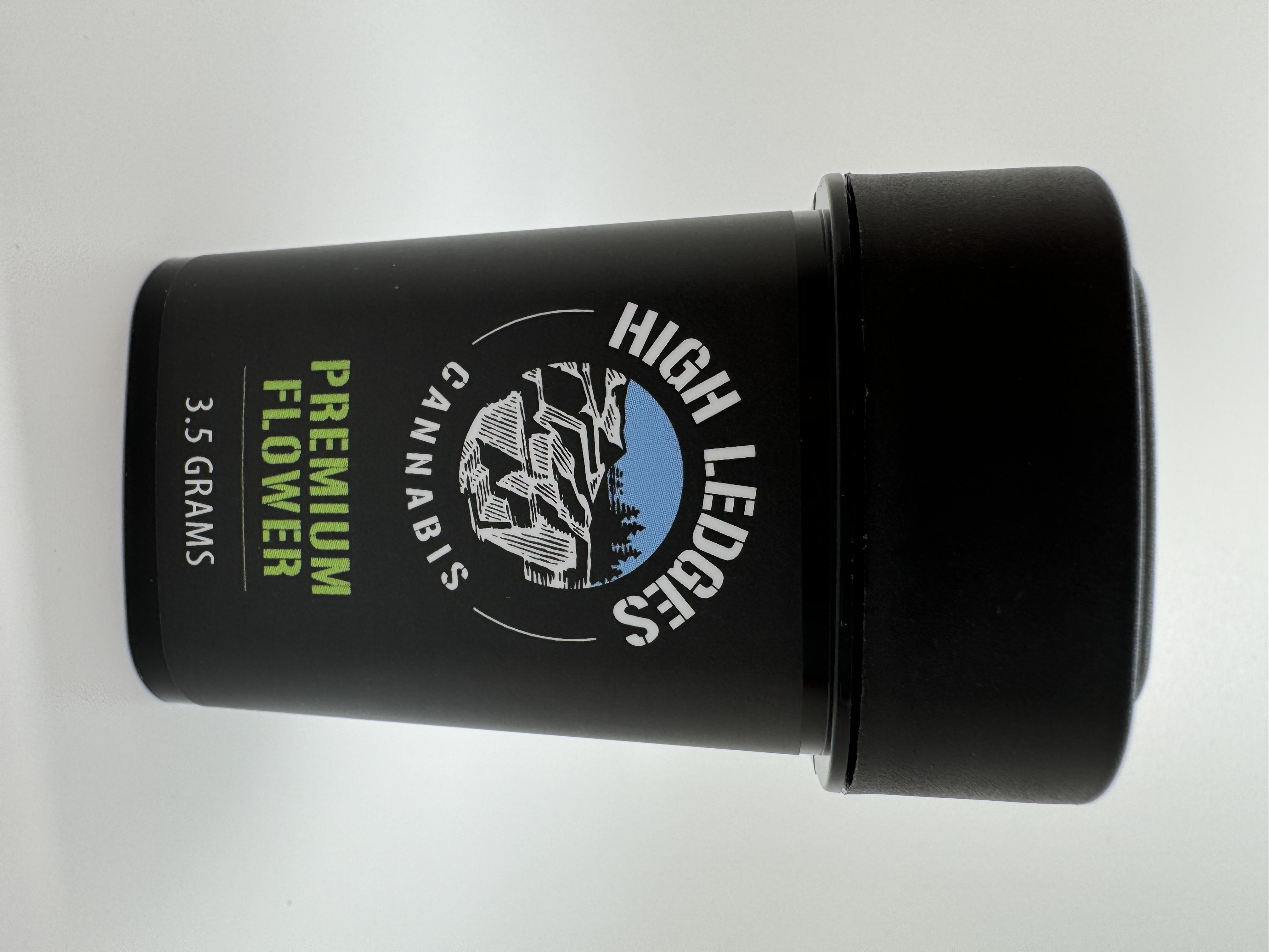 Photograph of product: MAC-1 | 3.5g