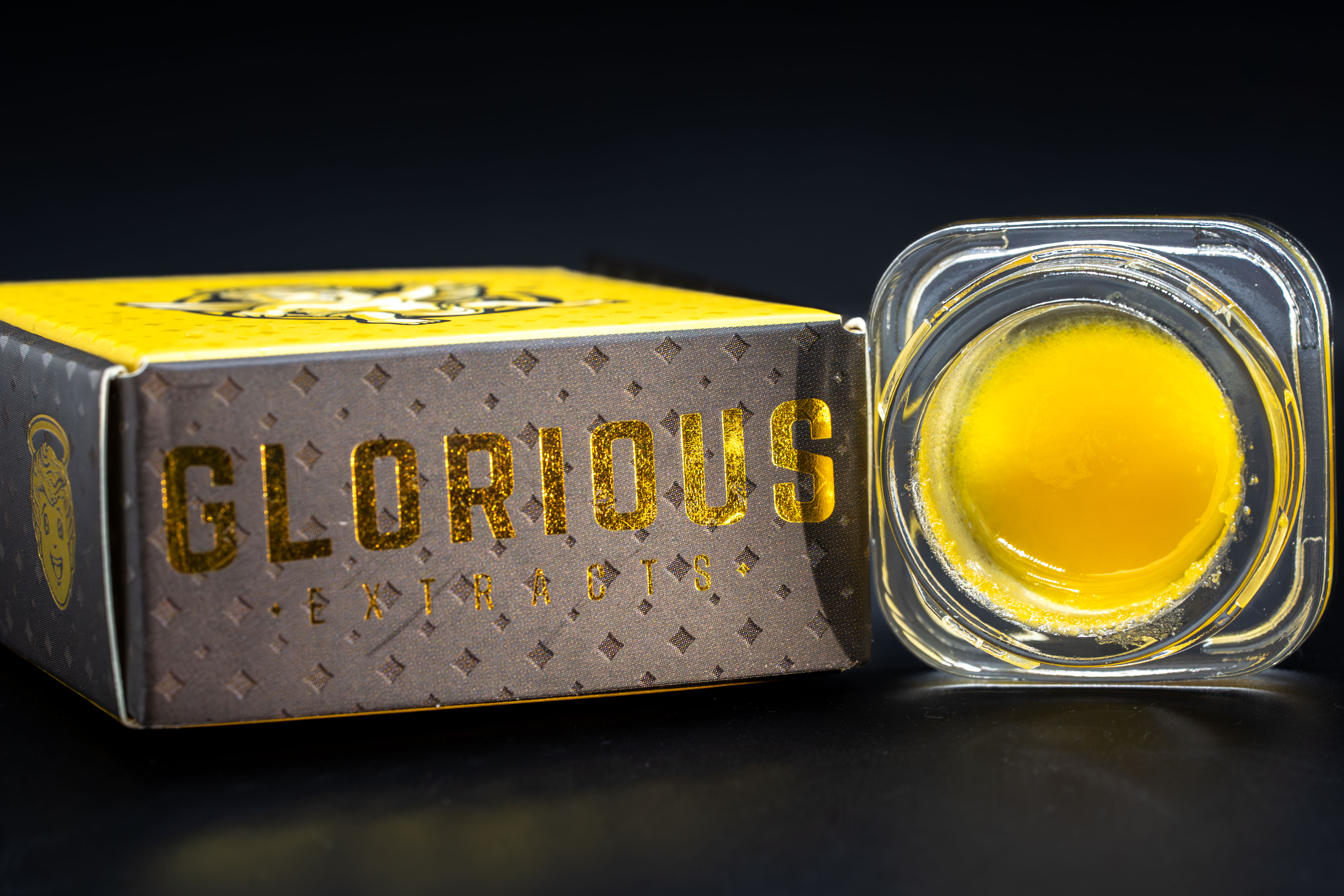 Photograph of product: Glorious Extracts Live Resin - Peach 11 (Oui'd-Hybrid)