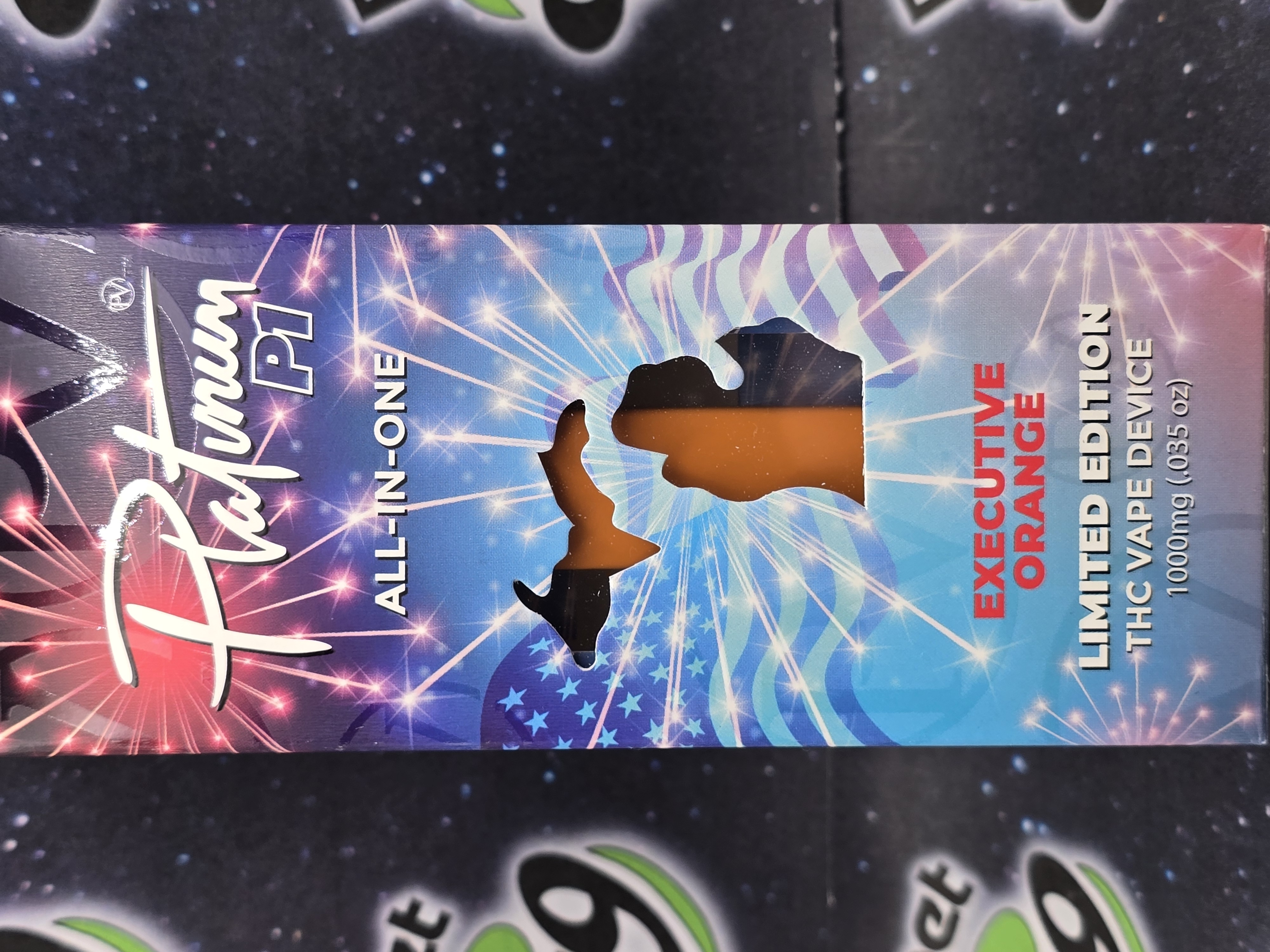 Photograph of product: Platinum Vape | Executive Orange (Limited 4th of July) Disposables (S)