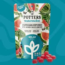 Photograph of product: WATERMELON 100MG 10 PACK LIVE RESIN SUGAR-FREE FRUIT CHEW