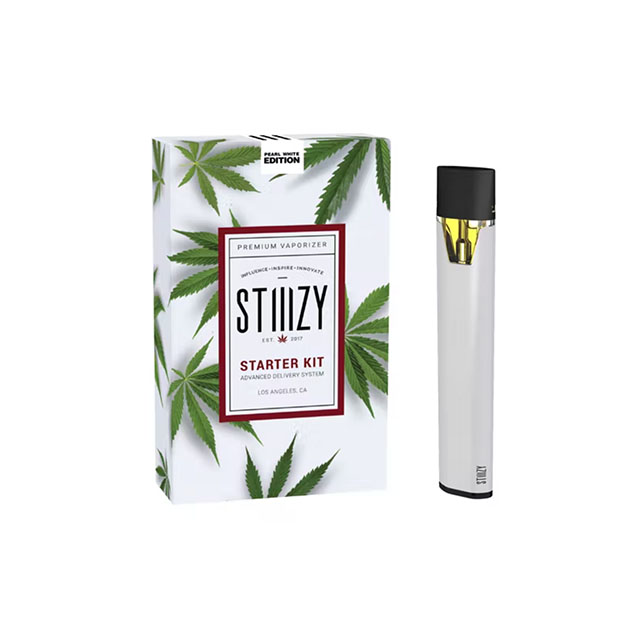 Photograph of product: PEARL WHITE - STIIIZY STARTER KIT
