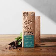 Photograph of product: KIVA Midnight Mint 5:2 TH-oui:CBN Dark Chocolate Bar 140MG - 