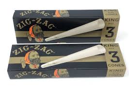 Photograph of product: Zig Zag | Pre Rolled Cones | King Sized 3pk