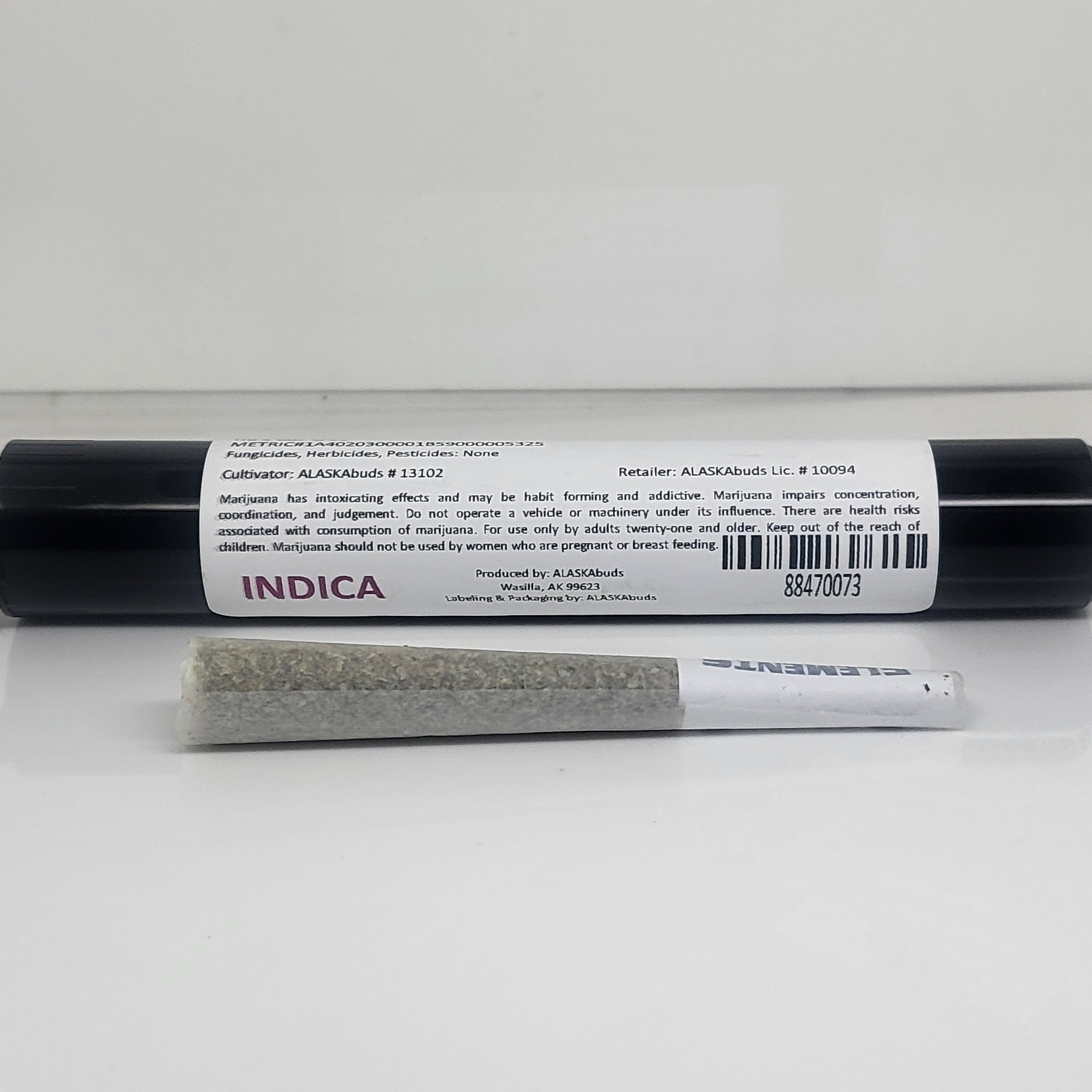 Photograph of product: Blueberry Cupcake 19.77% TH-oui 0.5G Joint By ALASKABuds