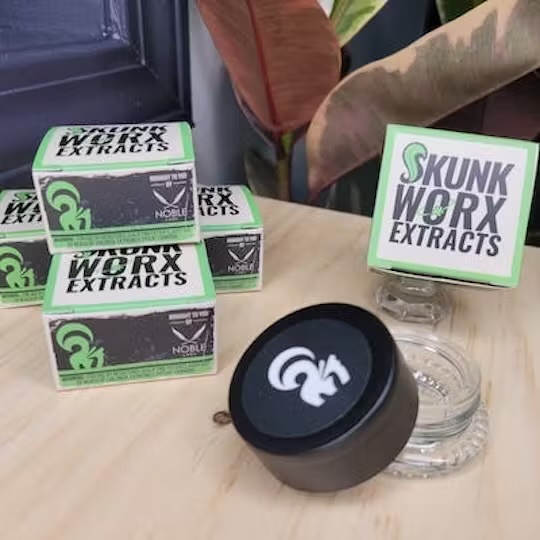 Photograph of product: Skunk Worx | Fritter Cookie | Live Resin