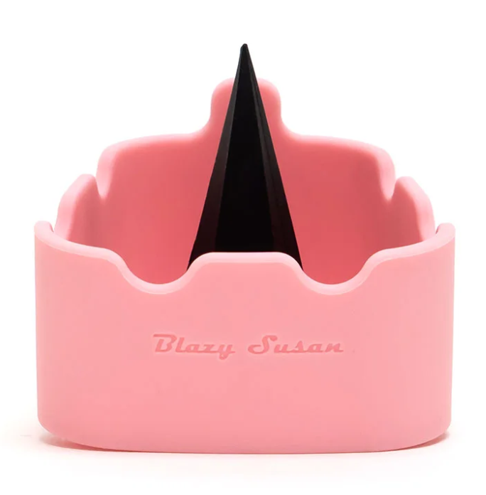 Photograph of product: BLAZY SUSAN DELUXE ASHTRAY PINK
