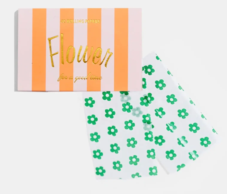 Photograph of product: Edie Parker - Green "Leaf" Flower Rolling Papers