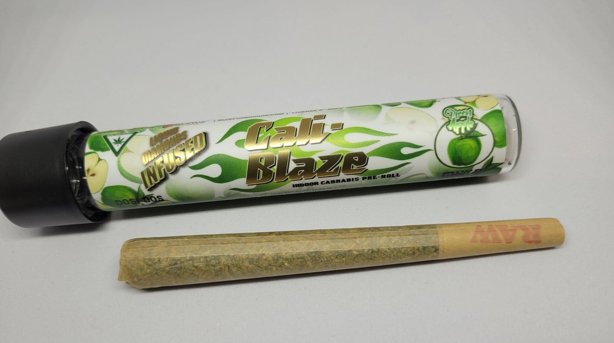 Photograph of product: 1.2G INFUSED PRE ROLL JOINT --- CALI BLAZE ---GREEN APPLE
