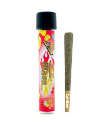 Photograph of product: Strawberry Lemonade Infused