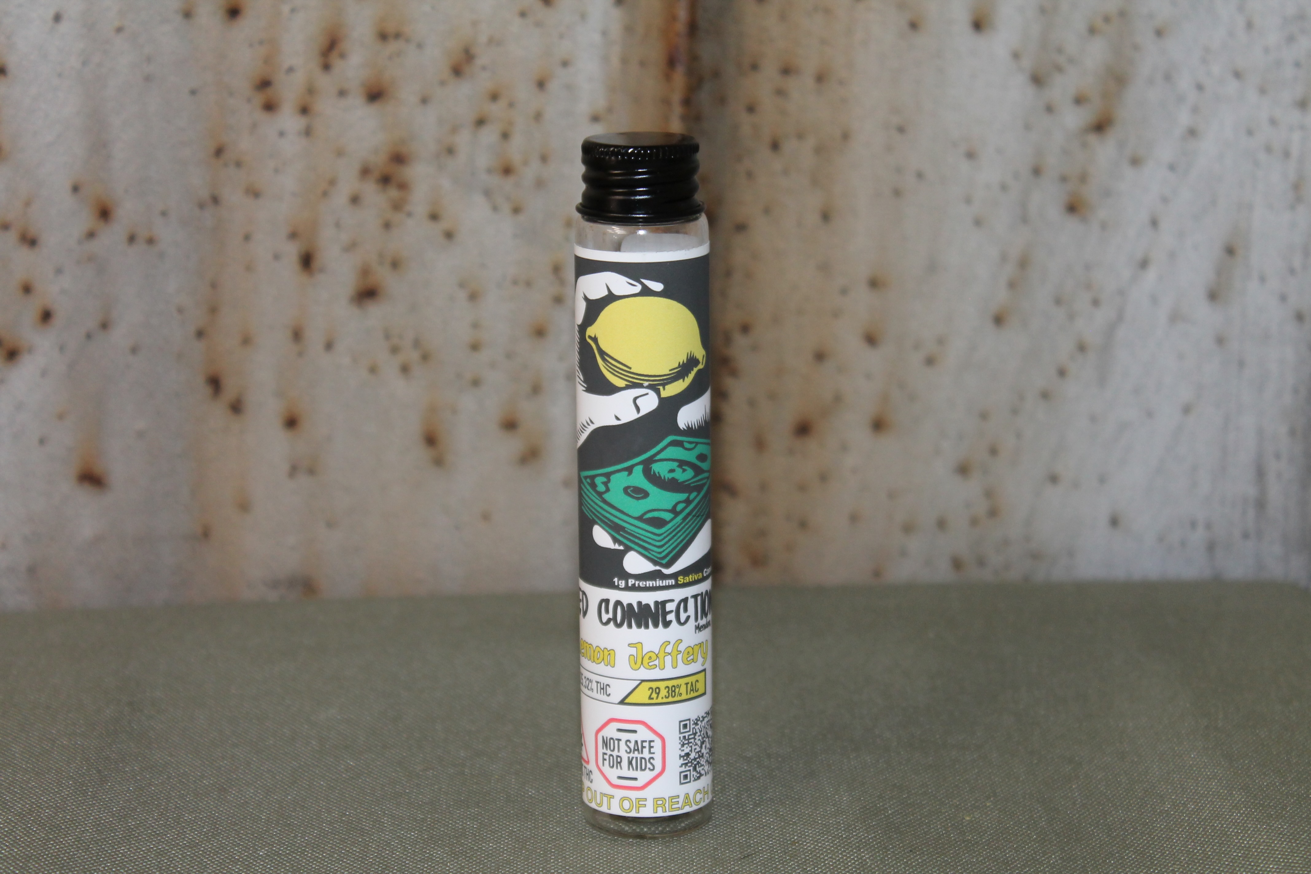 Photograph of product: Oui'd Connection I Lemon Jeffery I Pre-Roll