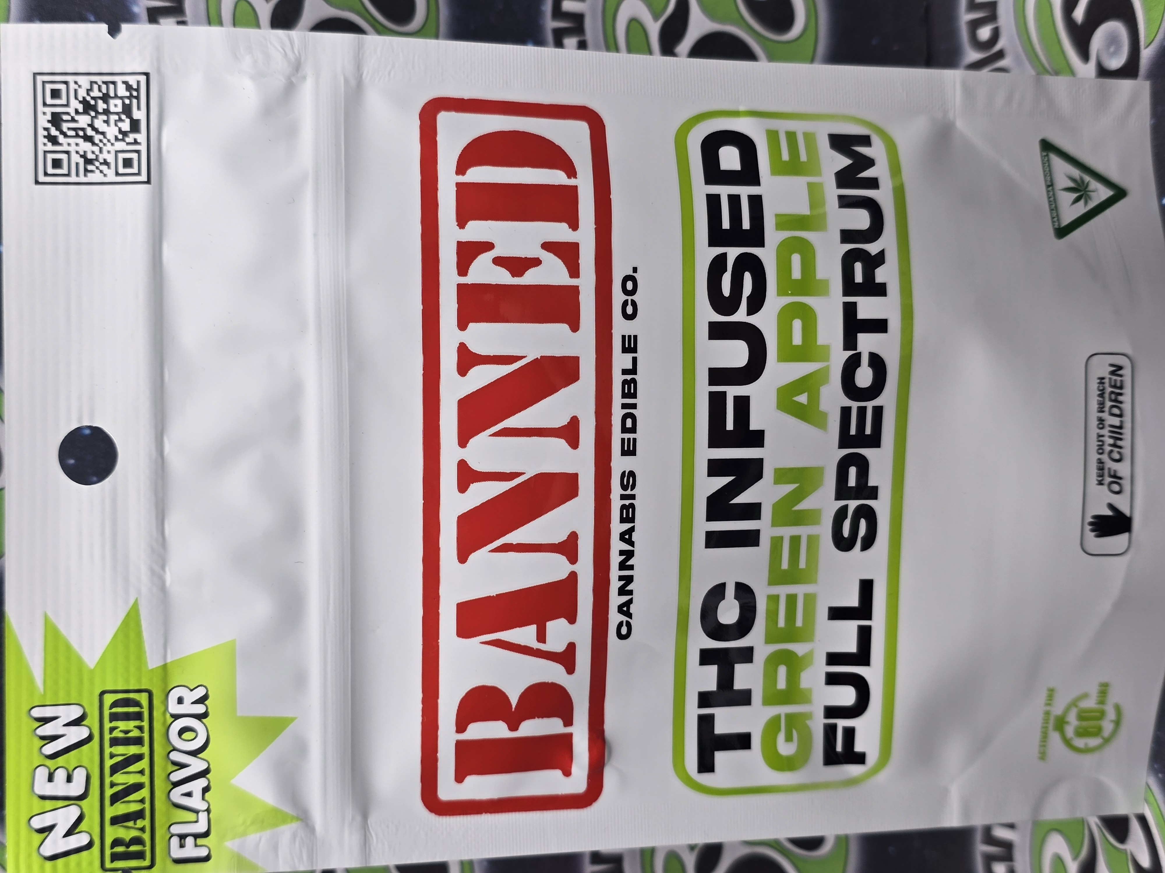 Photograph of product: Banned | Green Apple | 200 mg
