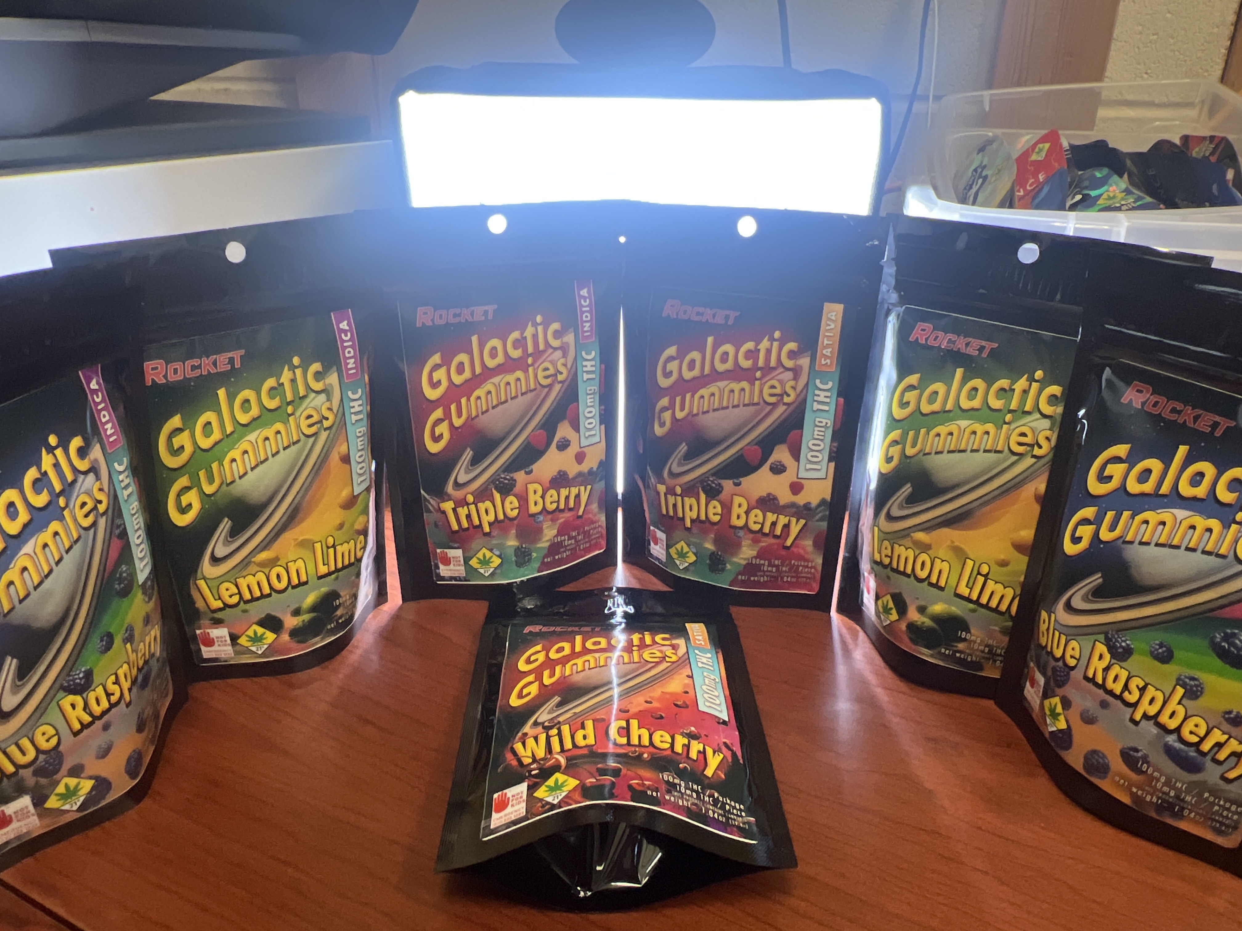 Photograph of product: Galactic Gummies - 10ct - Lemon Lime (S) - (100mg) - EDIBLE