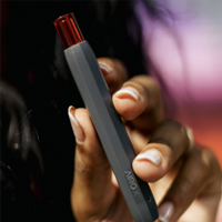 Photograph of product: AiroPro AiroX Cherry AK Disposable Vape Distillate (S)